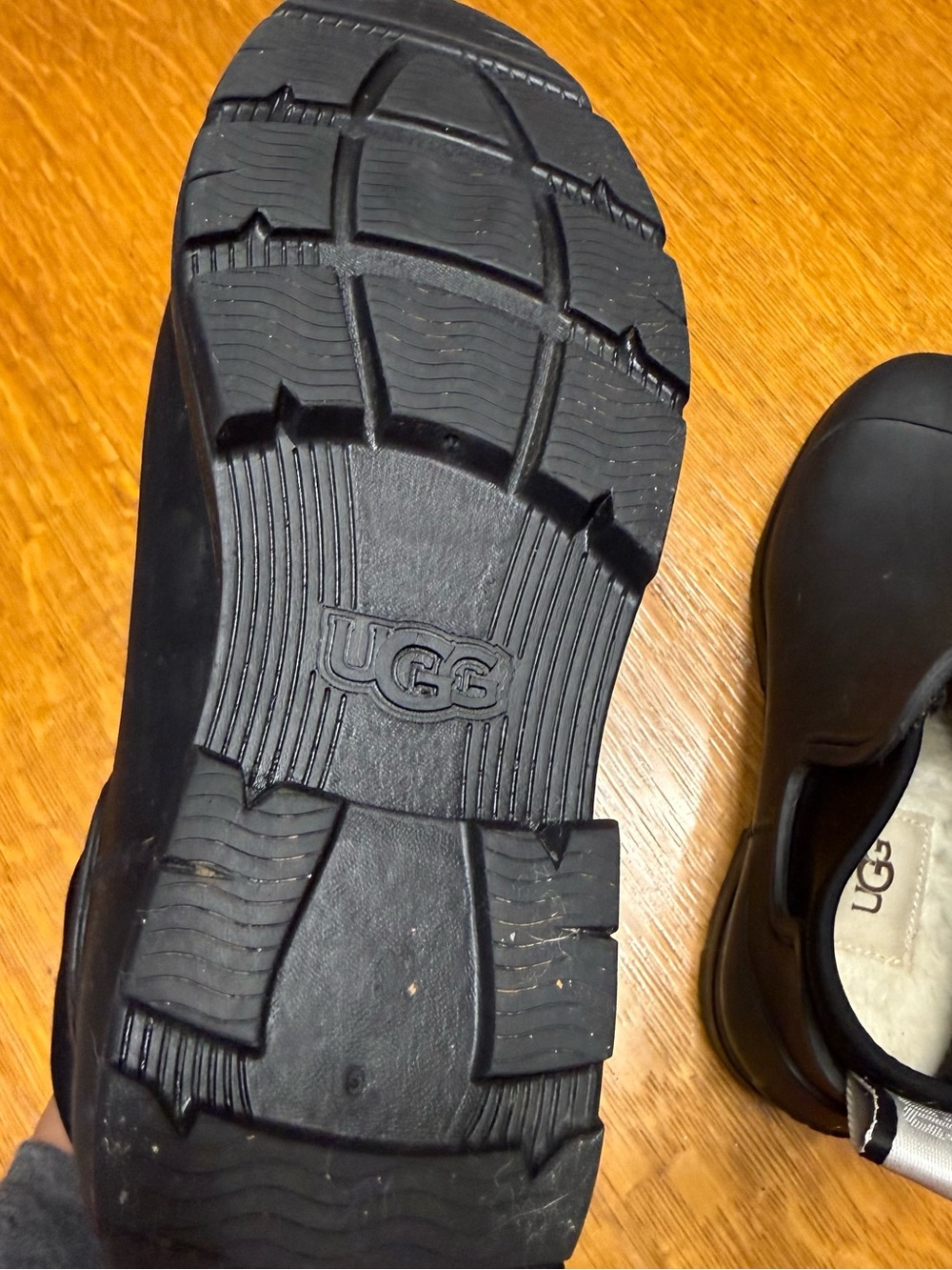 UGG Black Ankle Boots with White Fleece Lining - Picture 5 of 7